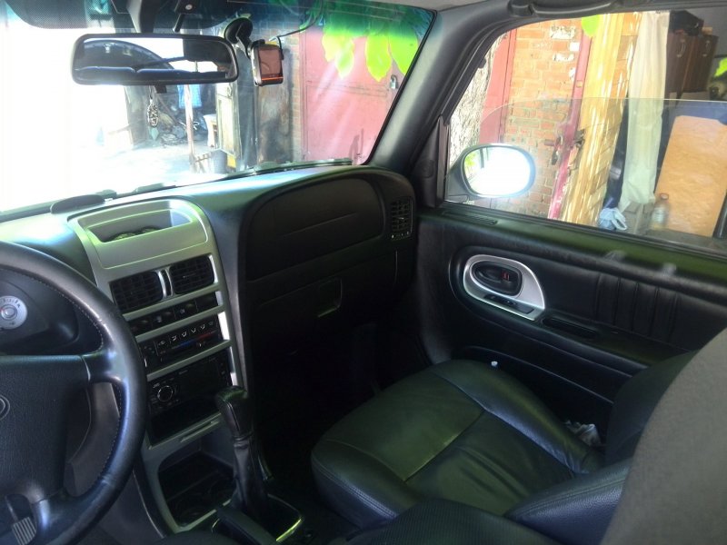 ТАГАЗ Тагер 2.3 MT 4wd DLX 5-дв. Салон