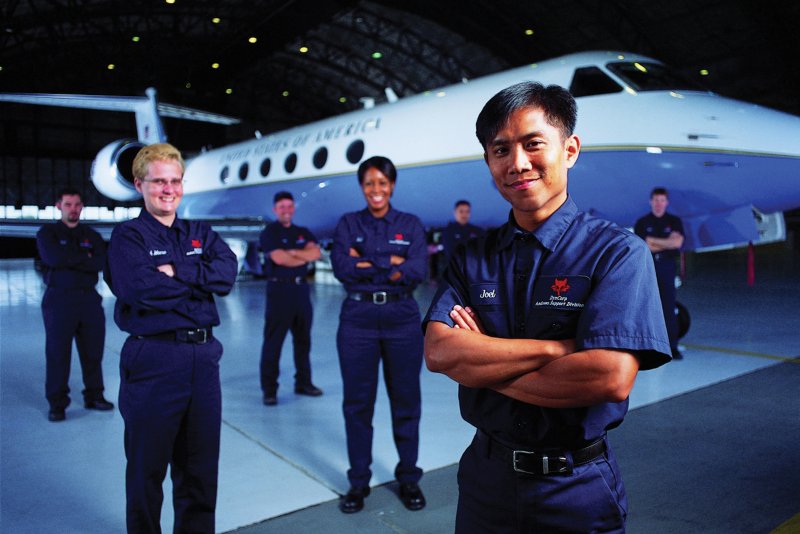 Набор техники Autotime (Autogrand) Bavaria Gran Turismo с вертолетом полиция (34196) 1:36