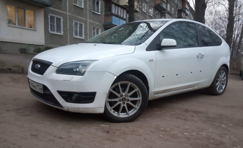 Форд фокус 2 хэтчбек на 17 дисках