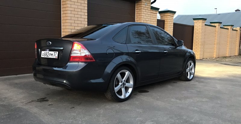 Форд фокус 2 хэтчбек r18