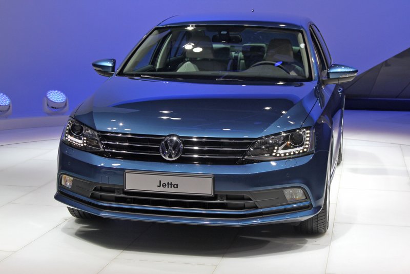 Фольксваген Джетта 2015