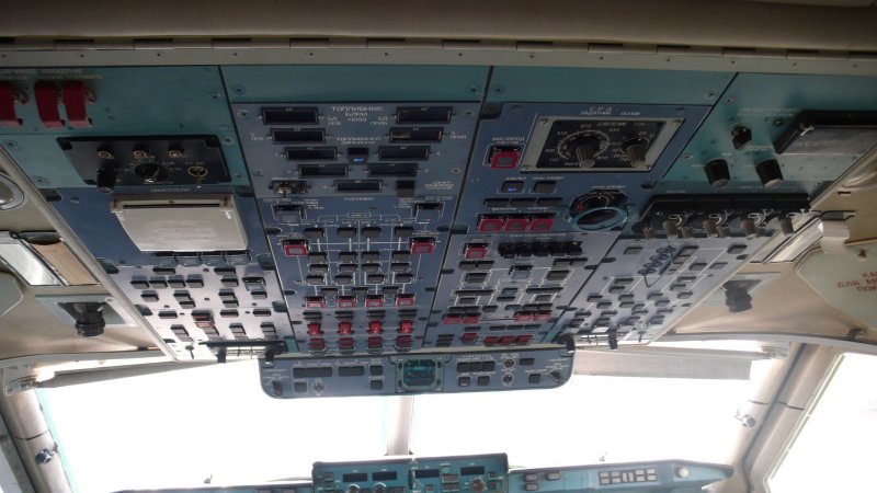 Ил 96 300 кабина