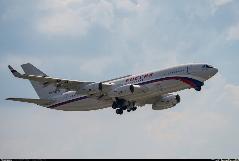 Ил-96-300пу кабина