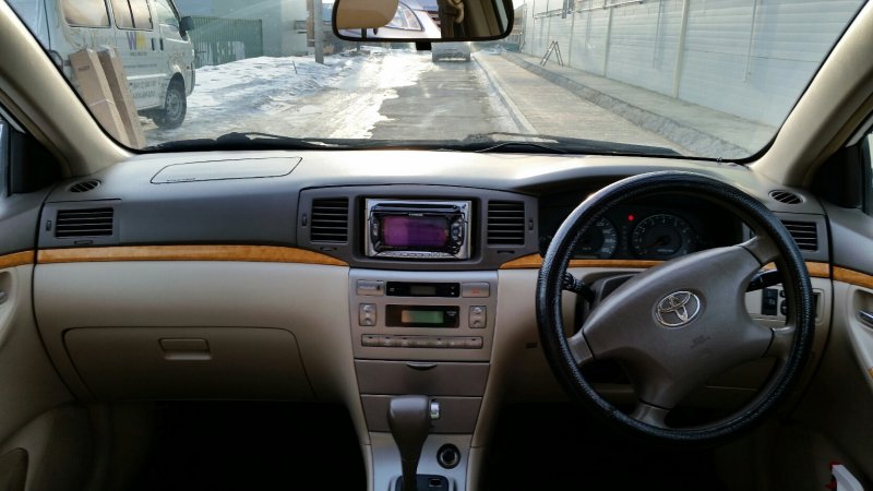 Toyota Королла Филдер 2002 салон