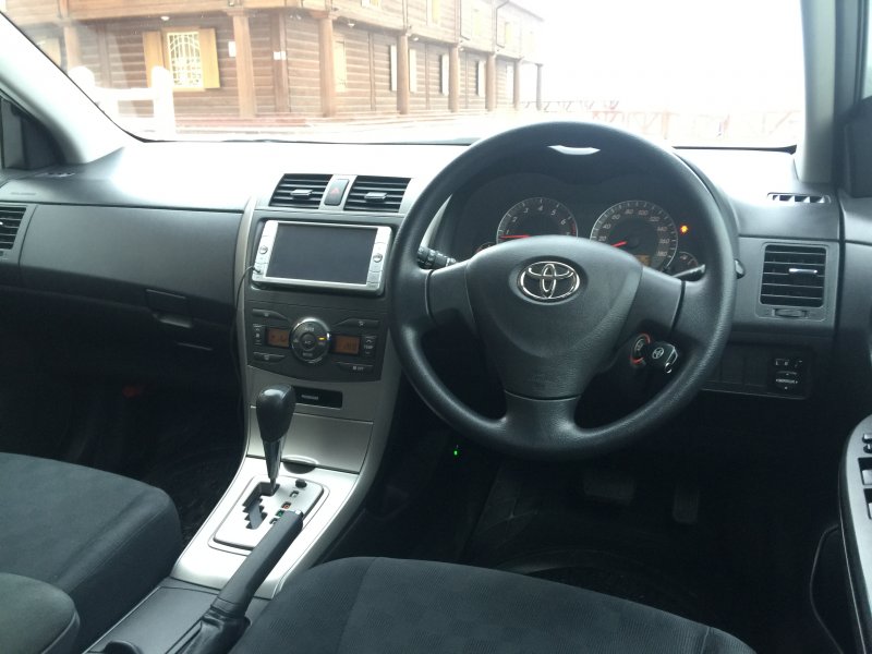 Toyota Corolla Fielder 141 салон