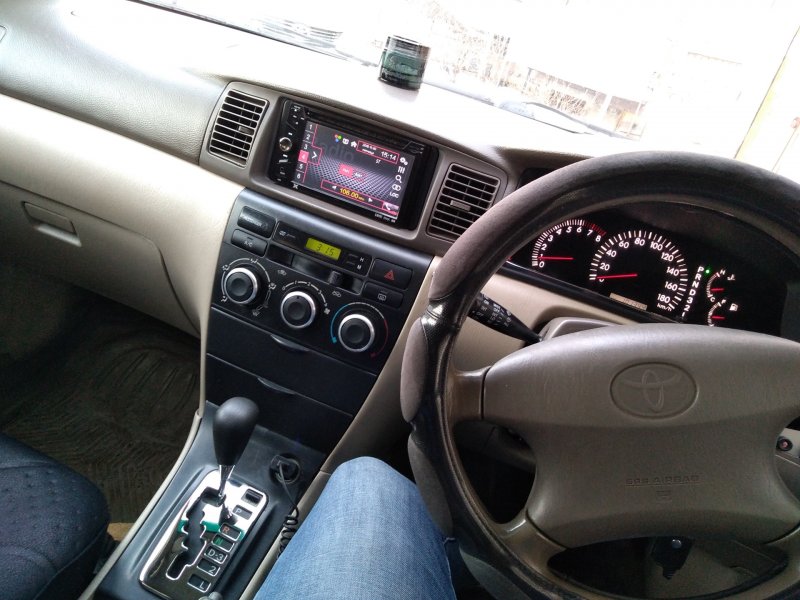 Toyota Fielder 2001 салон