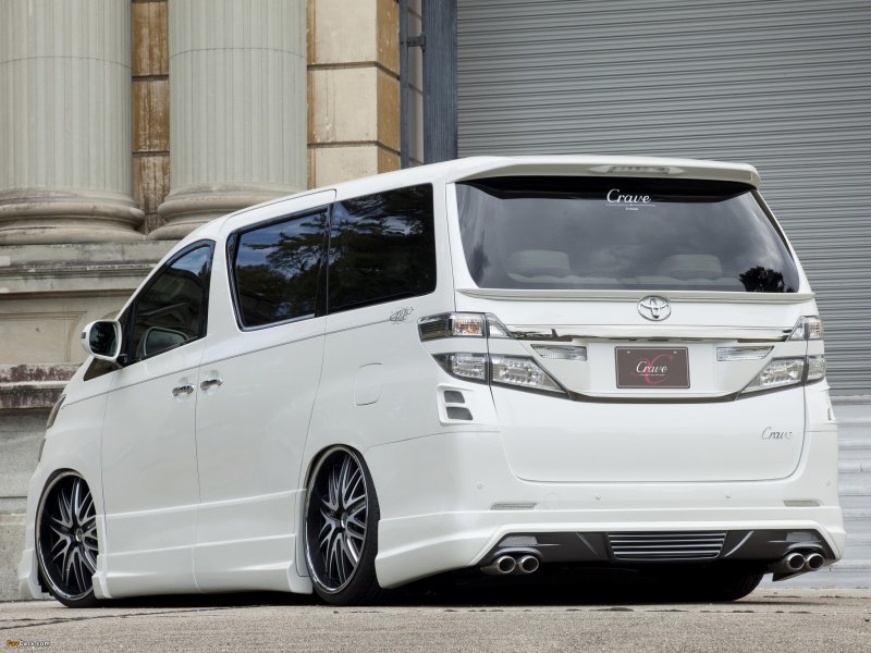 Toyota Vellfire II