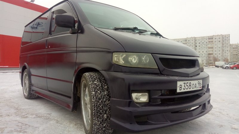 Бампер металл Мазда Бонго