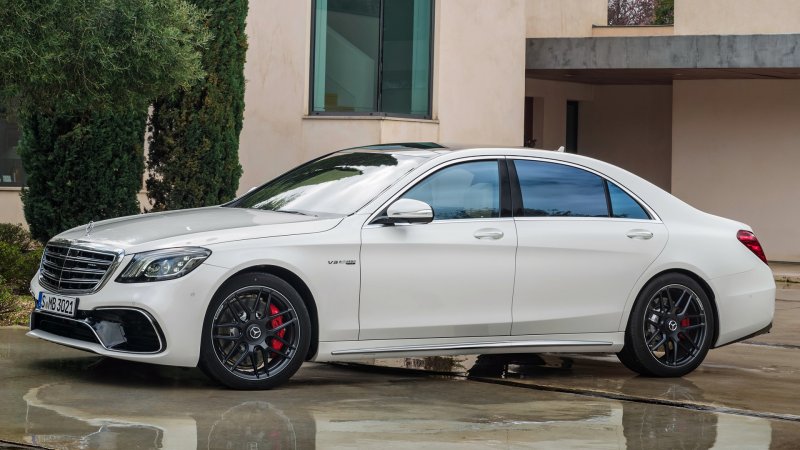 Мерседес АМГ 63 S 2018