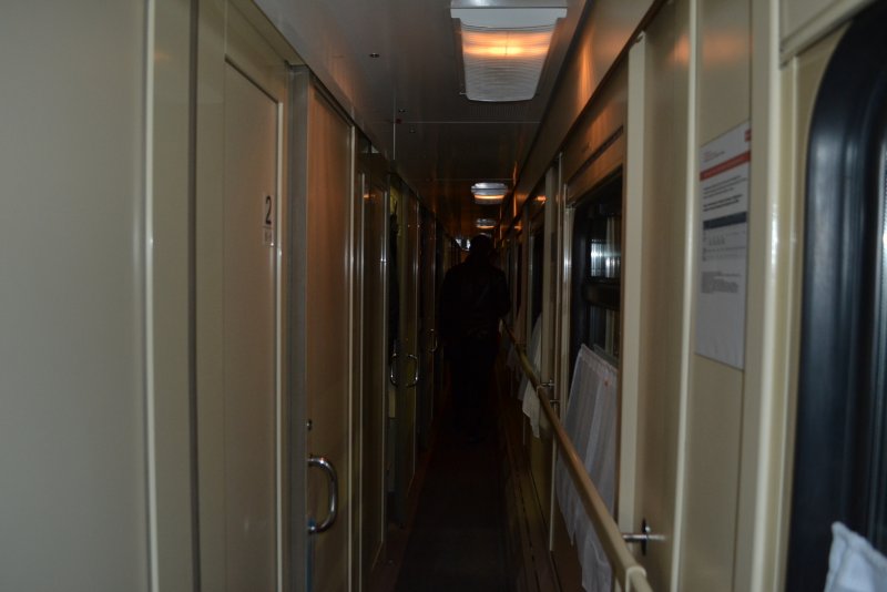 Поезд 011е Ямал купе