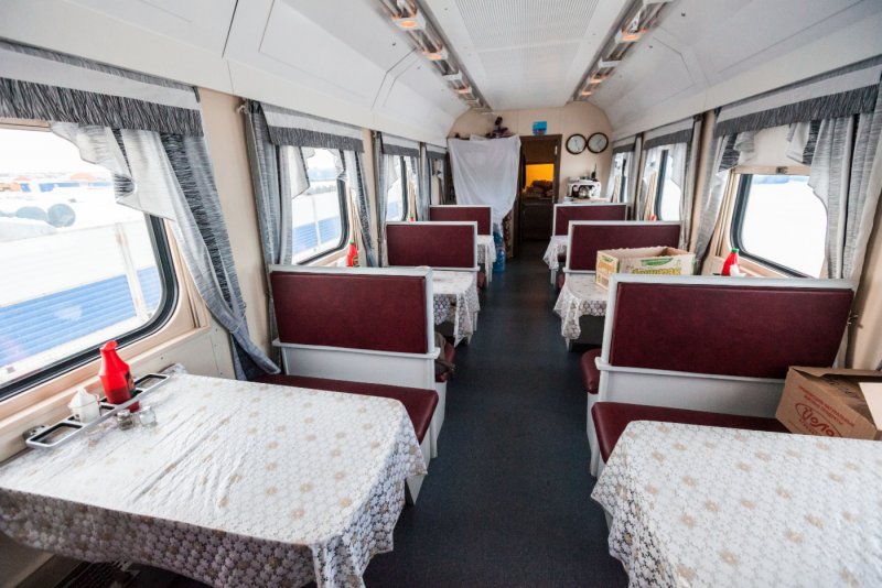 Вагон купе РЖД Москва новый Уренгой 110э