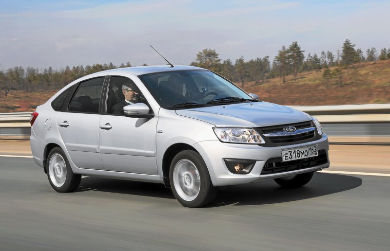 Лада Гранта лифтбэк 2021