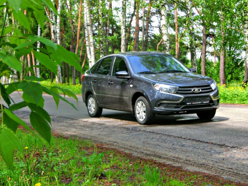 Lada Granta Liftback