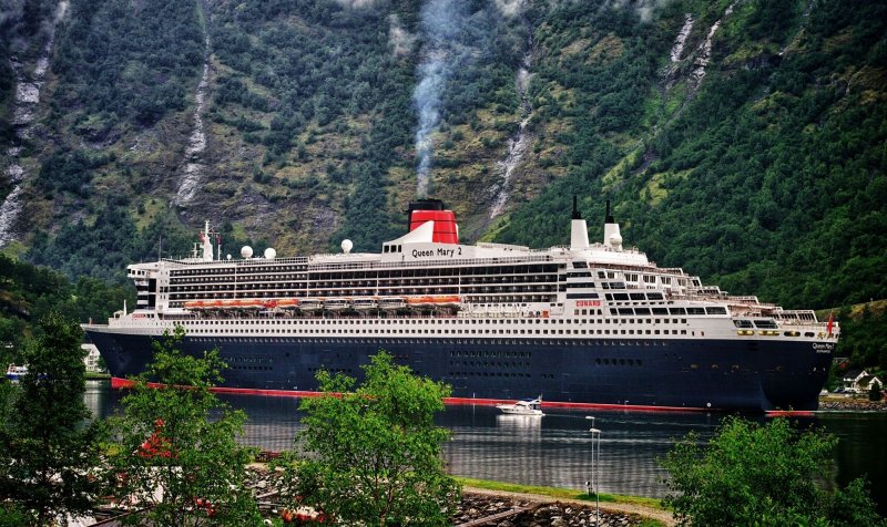 Куин Мэри 2 корабль