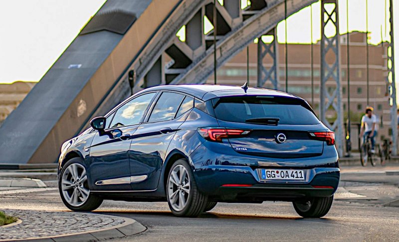 Opel Astra k 2020
