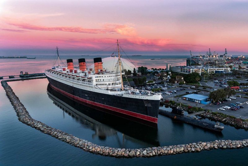 Лайнер RMS Queen Mary