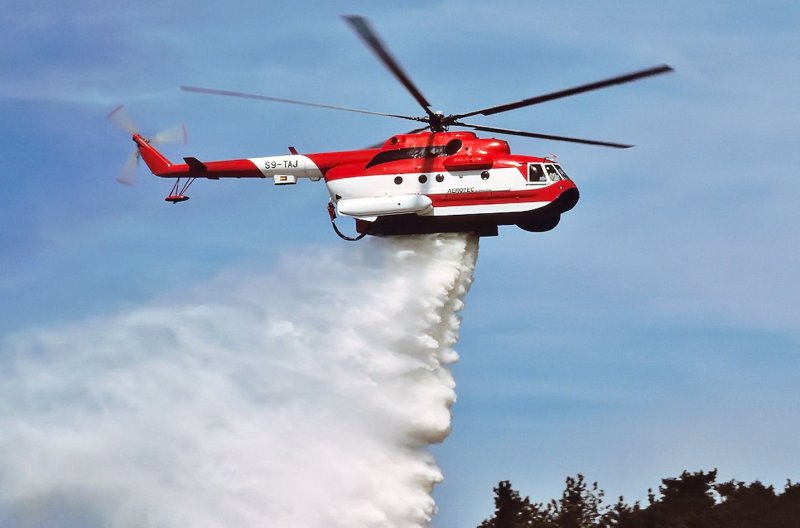 Пожарном вертолете ми-14пж