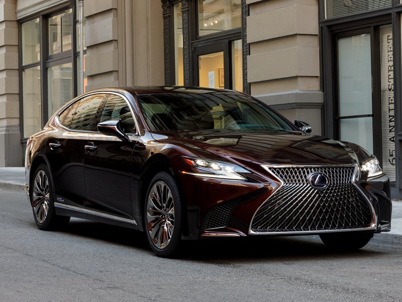 Лексус лс 2018