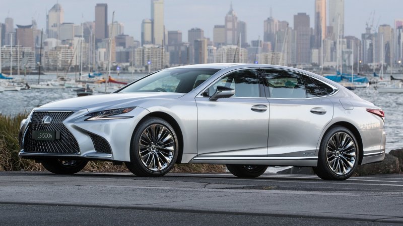Lexus LS 500h 2021