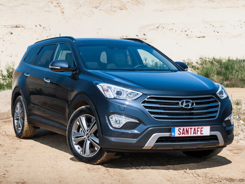 Hyundai Grand Santa Fe 2012