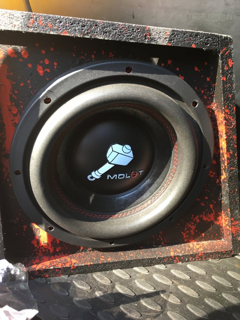 Короб под сабвуфер 10 дюймов Урал молот