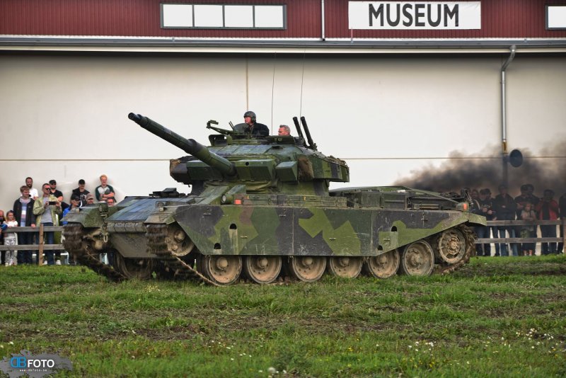 Примо Виктория Сабатон танк