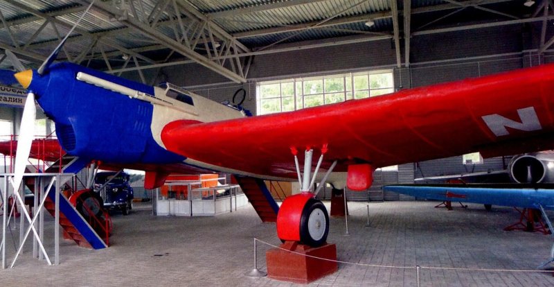 Ант 25 Монино