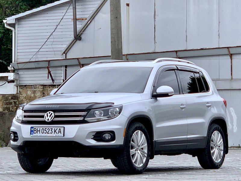 Белый Тигуан 808