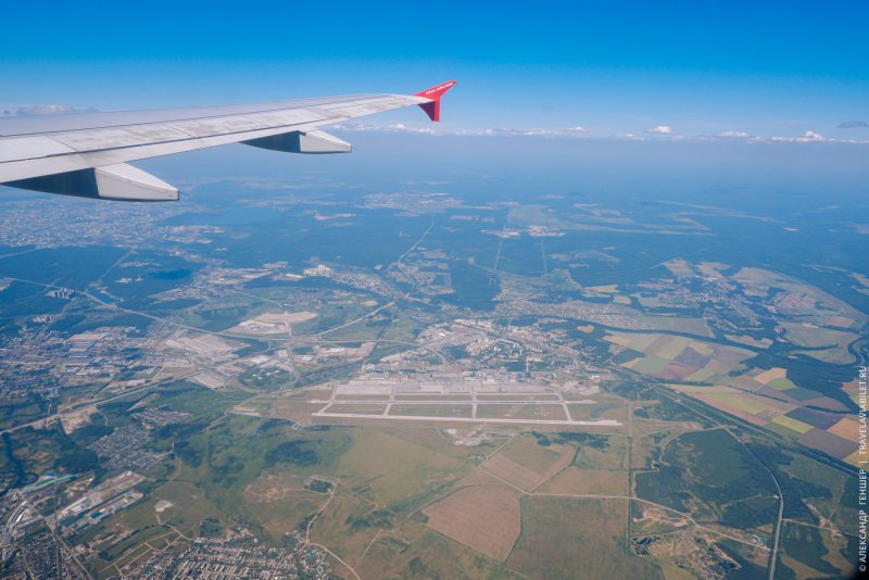 Самолет АК Россия