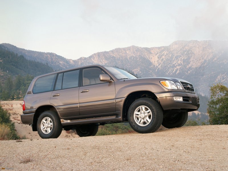 Лексус ЛХ 470