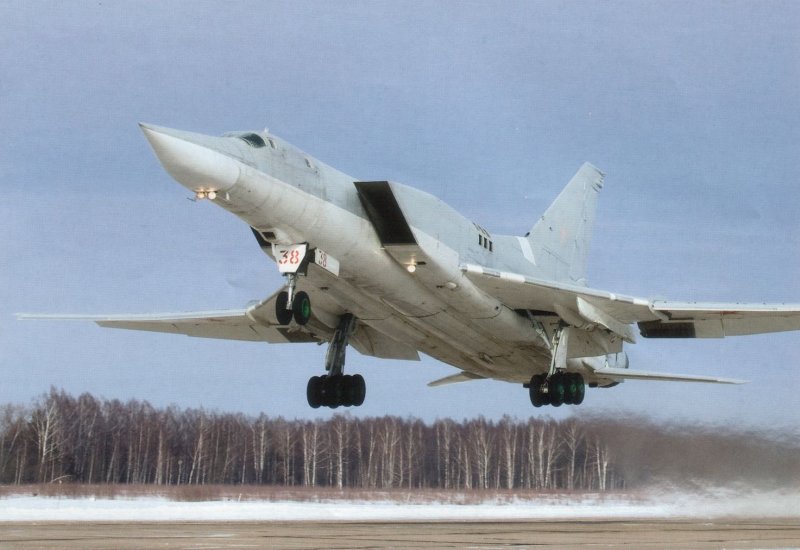 Учебно-тренировочный самолет УТ-2