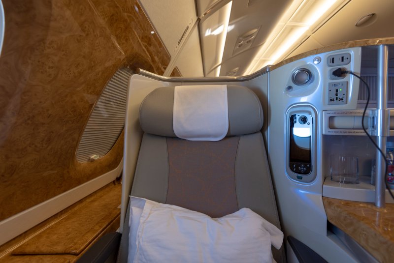 A380-800 Emirates Business class