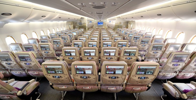 Самолет а380 салон Эмирейтс