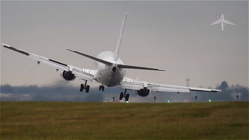 Американский грузовой самолет c17 Globemaster