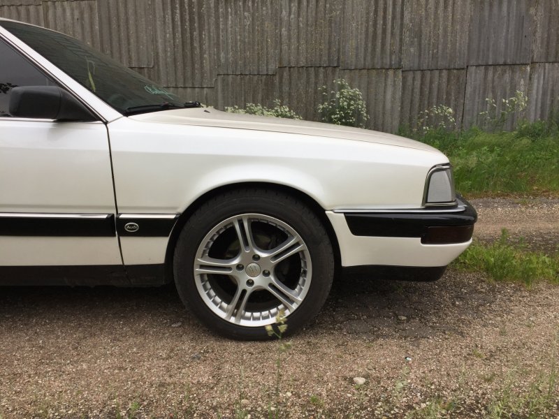 Ауди 100 45 кузов на 16 дисках