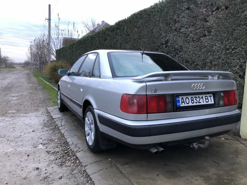 Ауди 100 Авант 1993