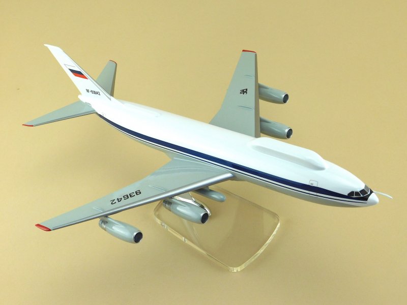 Самолет АВАКС модель 1 /144