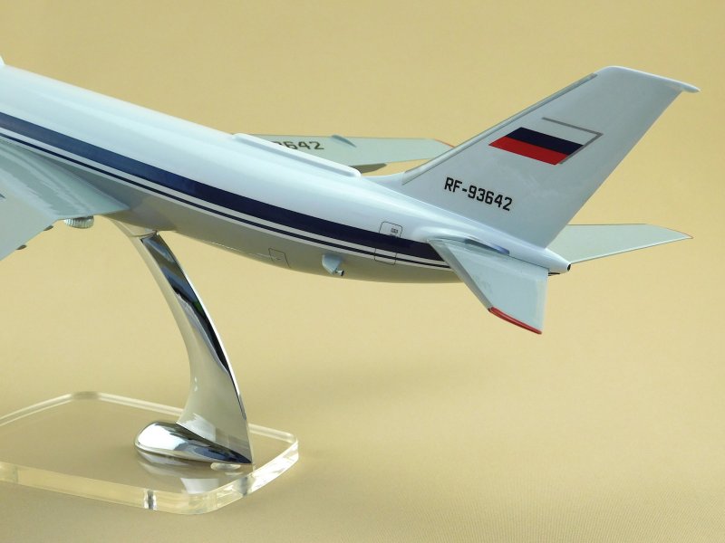 Ил-80 1/144