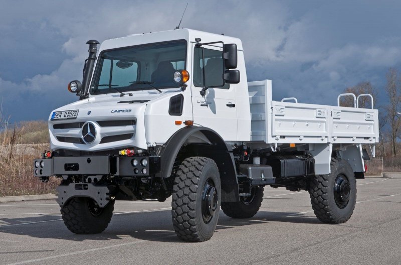 Mercedes Unimog u5000