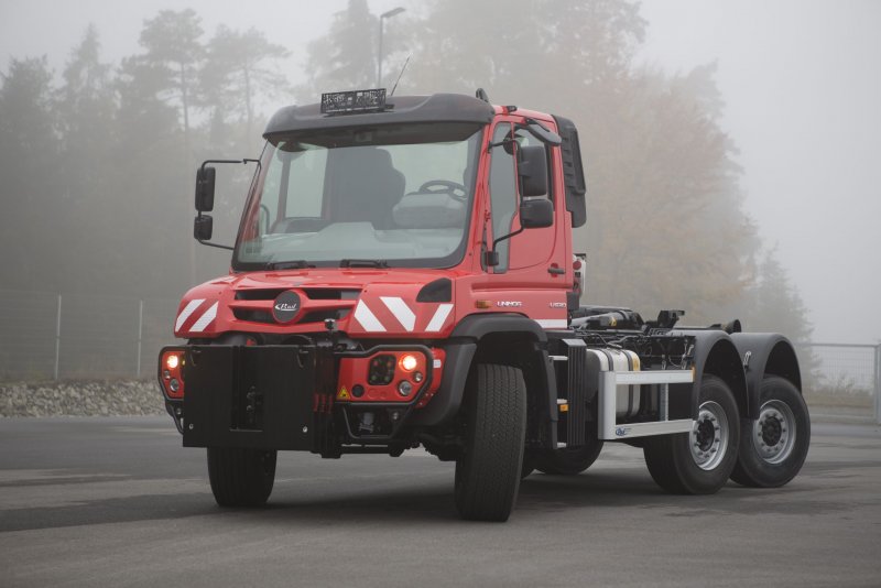 Unimog Mercedes-Benz