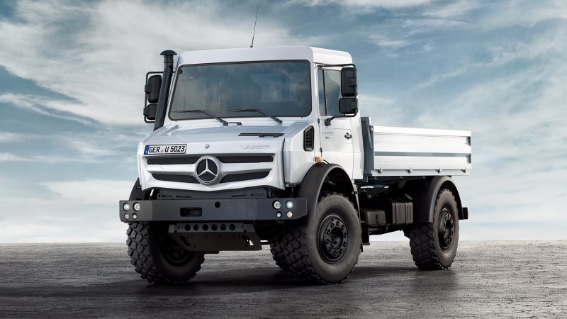 Mercedes Unimog u5000