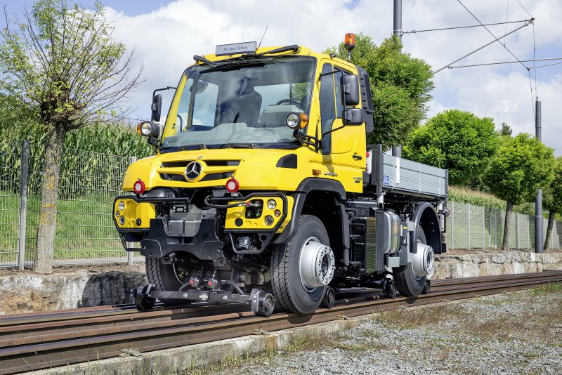 Мерседес Unimog u423t