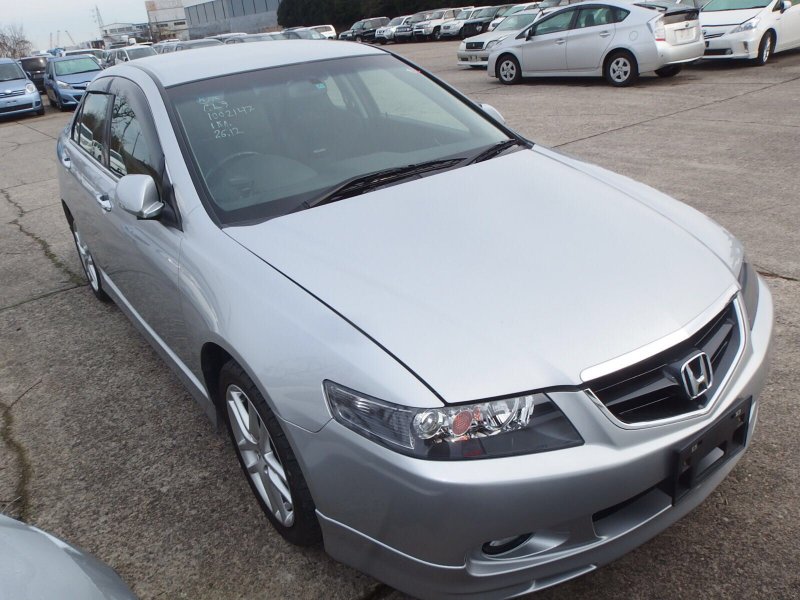 Хонда Аккорд ЦЛ 9