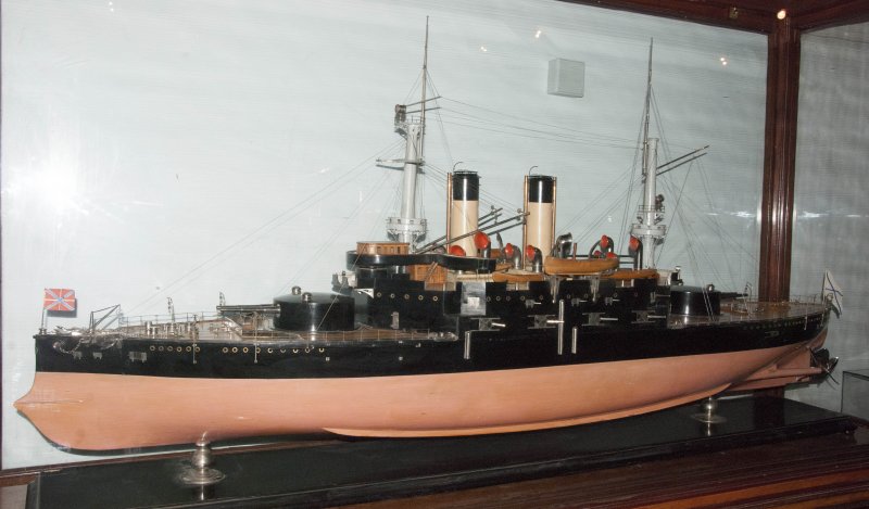 Броненосец три святителя