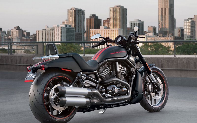 Харлей Дэвидсон VRSCDX