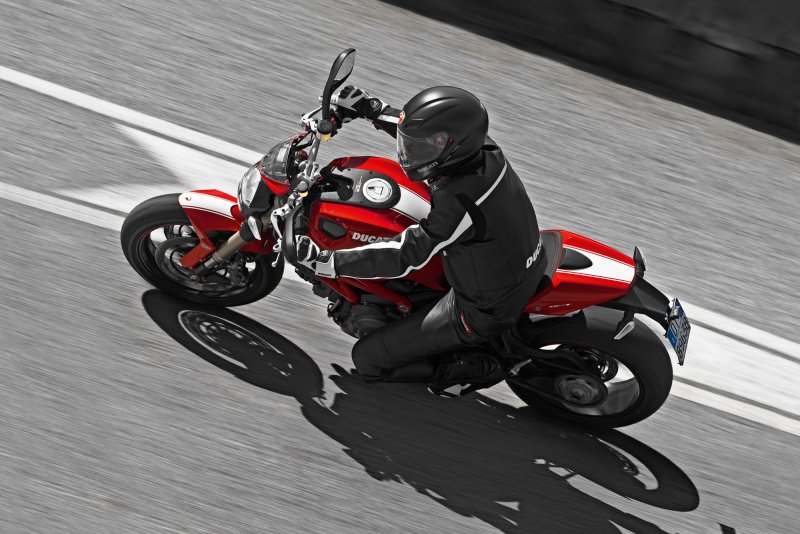 Ducati Monster 696 2013