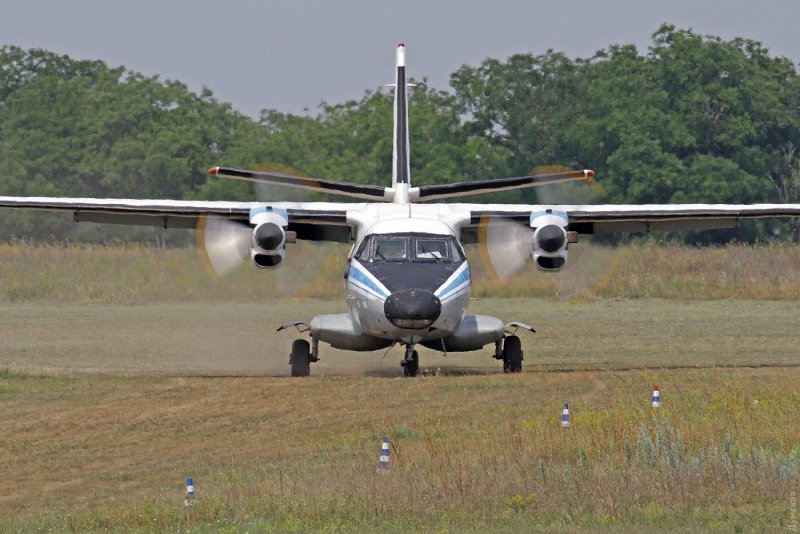 Чешский самолёт л 410