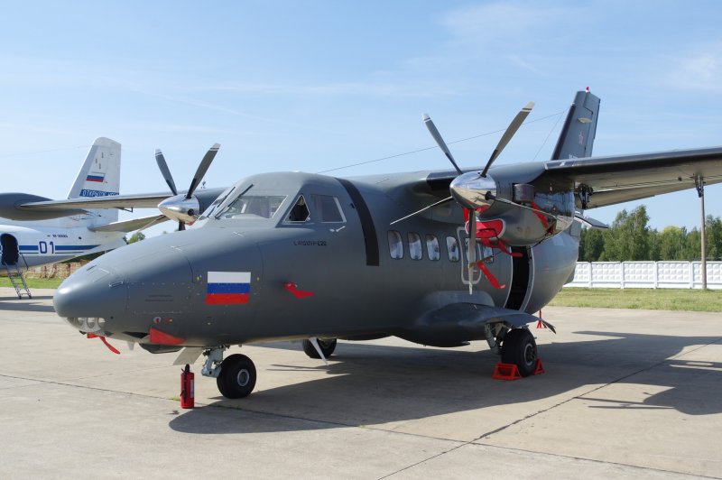 Чешский самолёт l-410