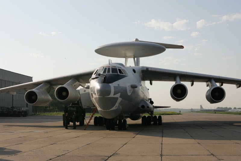 Самолет РЛДН А-50