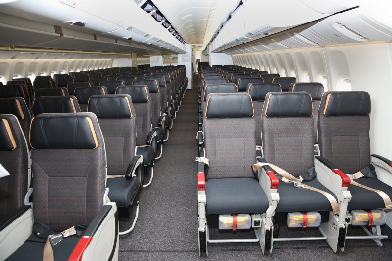Boeing 777 Nordwind салон